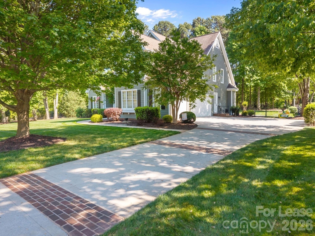 107 Spears Creek Drive - Photo 2