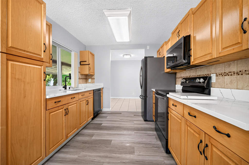1150 Nw 72nd Terrace - Photo 16
