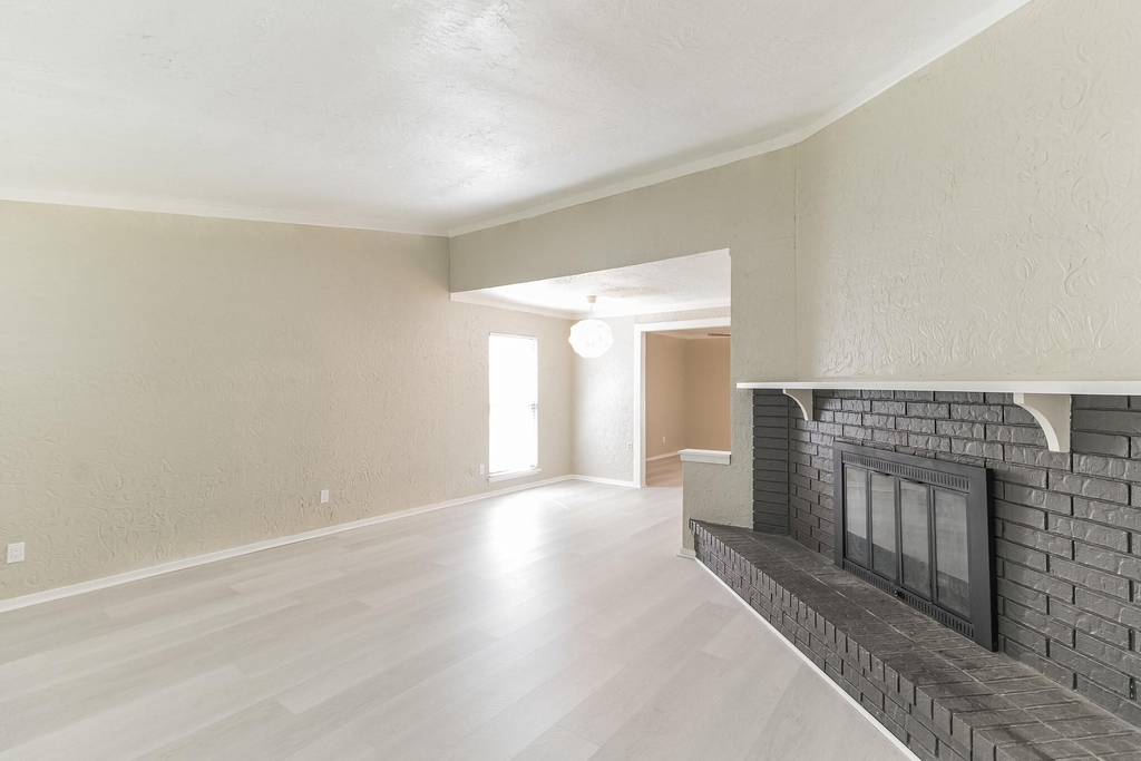 3117 San Diego Drive - Photo 2