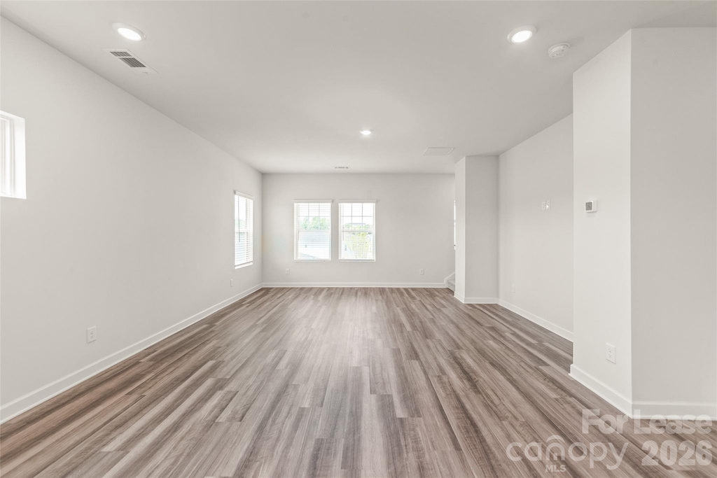 7136 Bryce Avenue - Photo 17