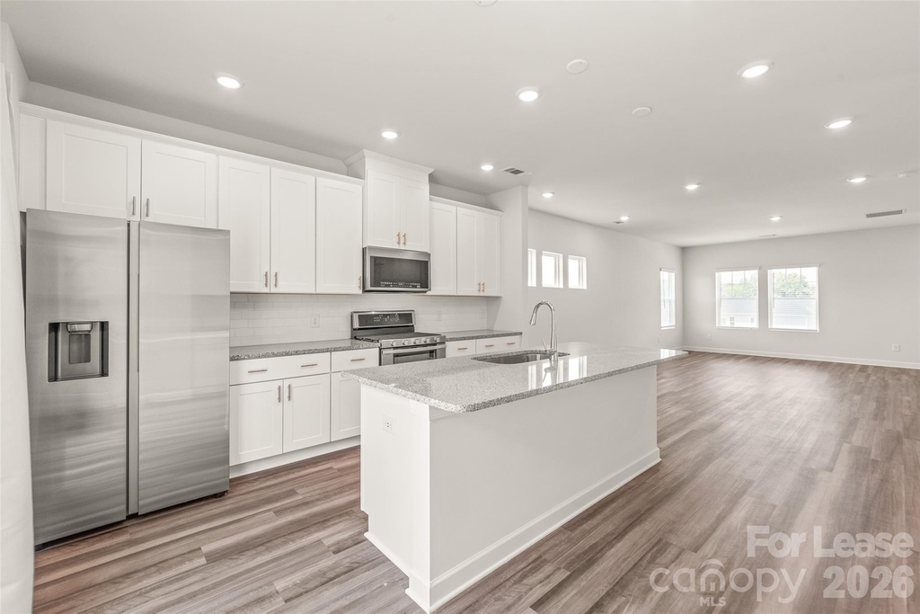 7136 Bryce Avenue - Photo 12