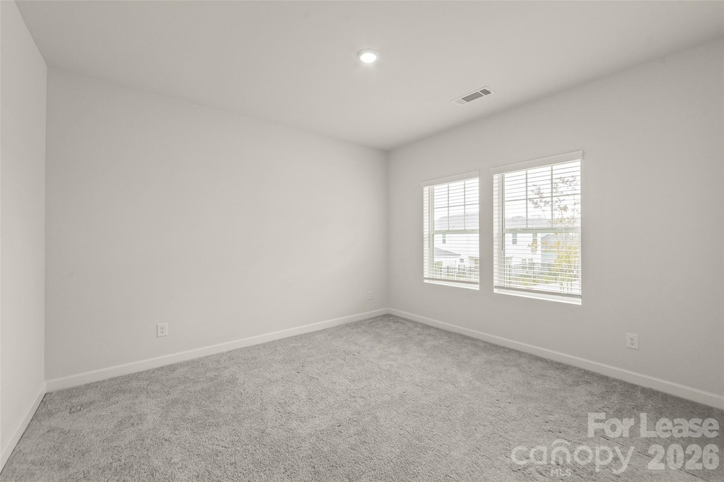 7136 Bryce Avenue - Photo 6