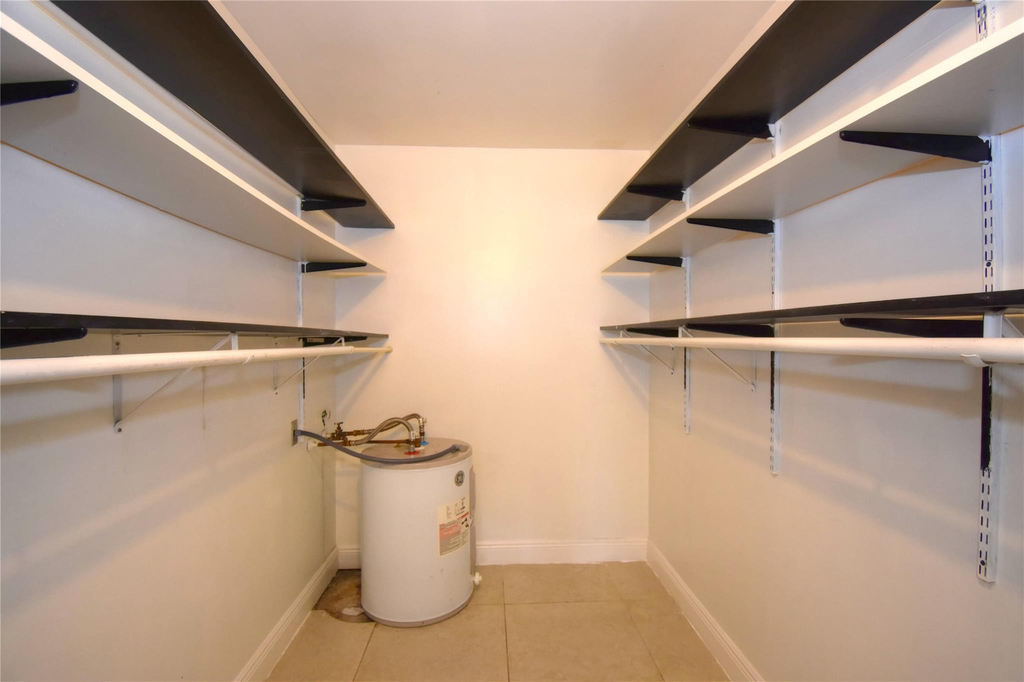 9 Ne 19th Court - Photo 20