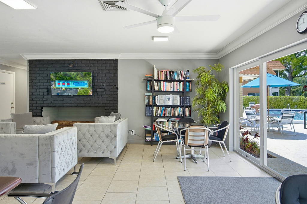 9 Ne 19th Court - Photo 29
