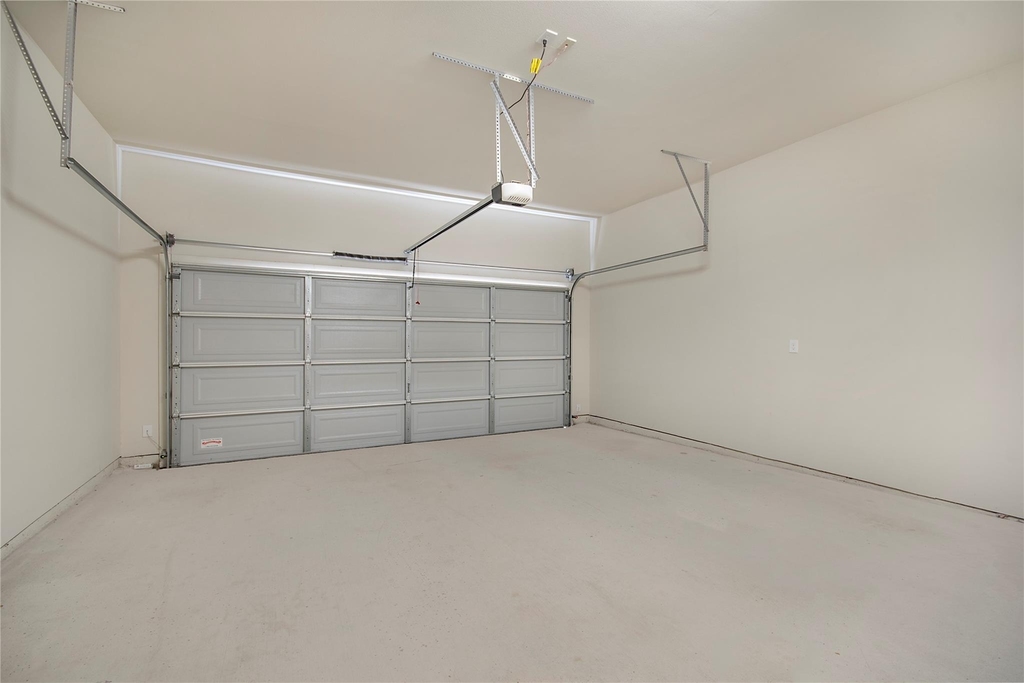 2100 Legacy Drive - Photo 34