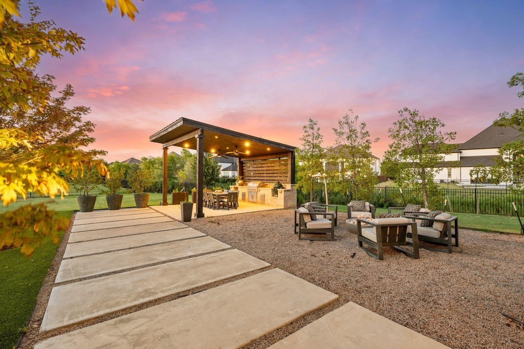 4104 Silverstein Street - Photo 34