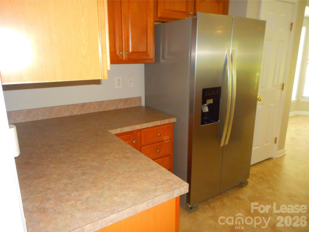 1018 Fountainbrook Drive - Photo 5