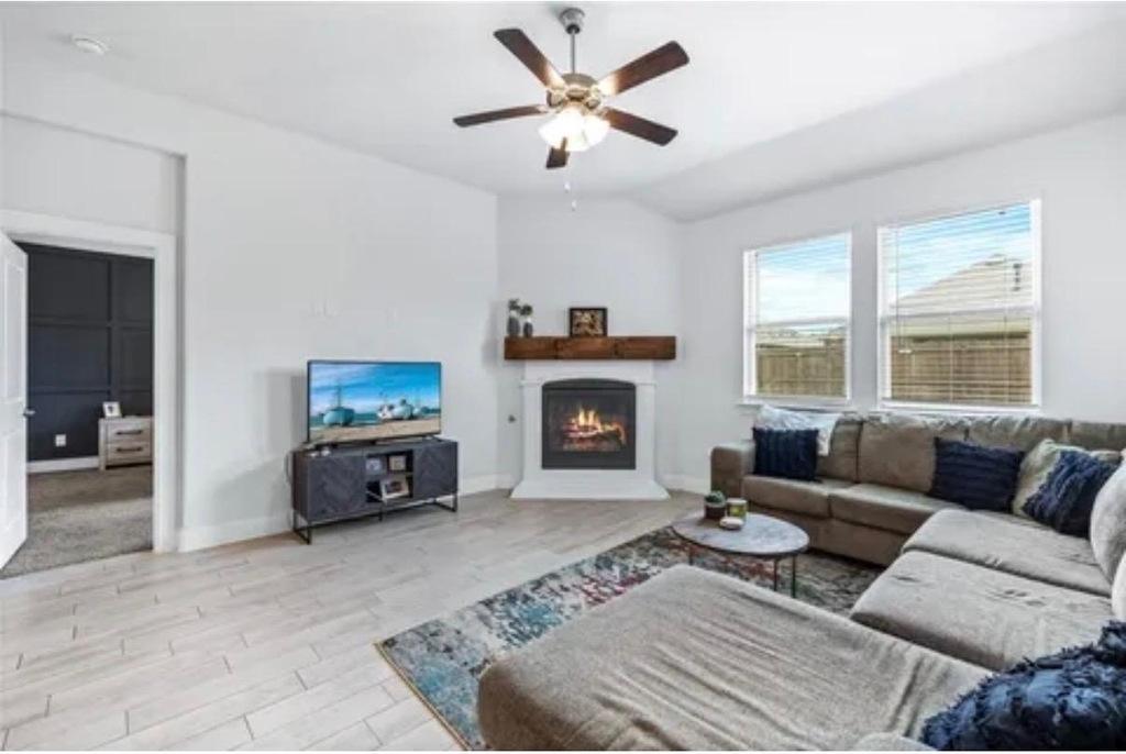 10812 Table Bluff Street - Photo 8