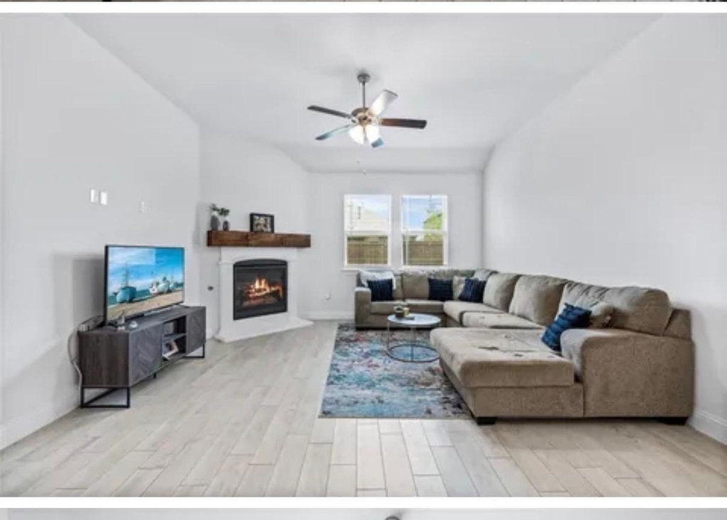 10812 Table Bluff Street - Photo 6