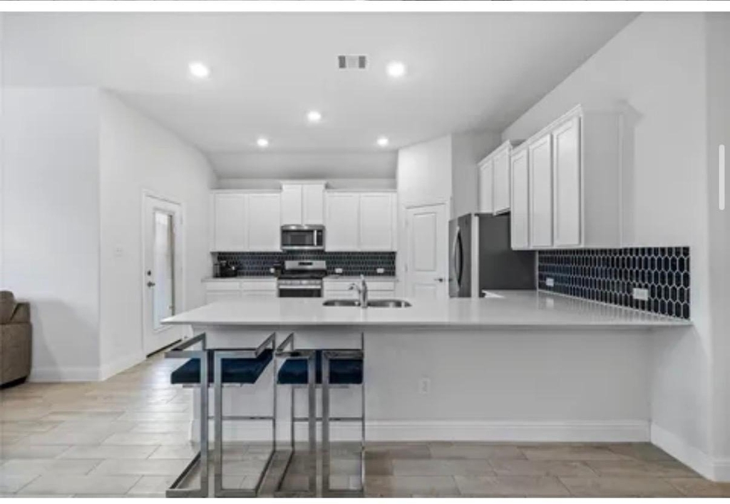 10812 Table Bluff Street - Photo 11
