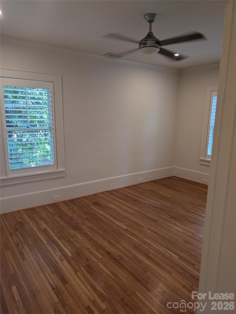 923 Henley Place - Photo 21