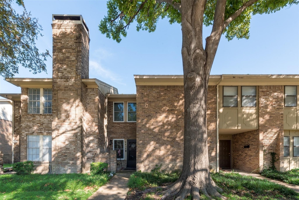 527 Towne House Lane - Photo 20
