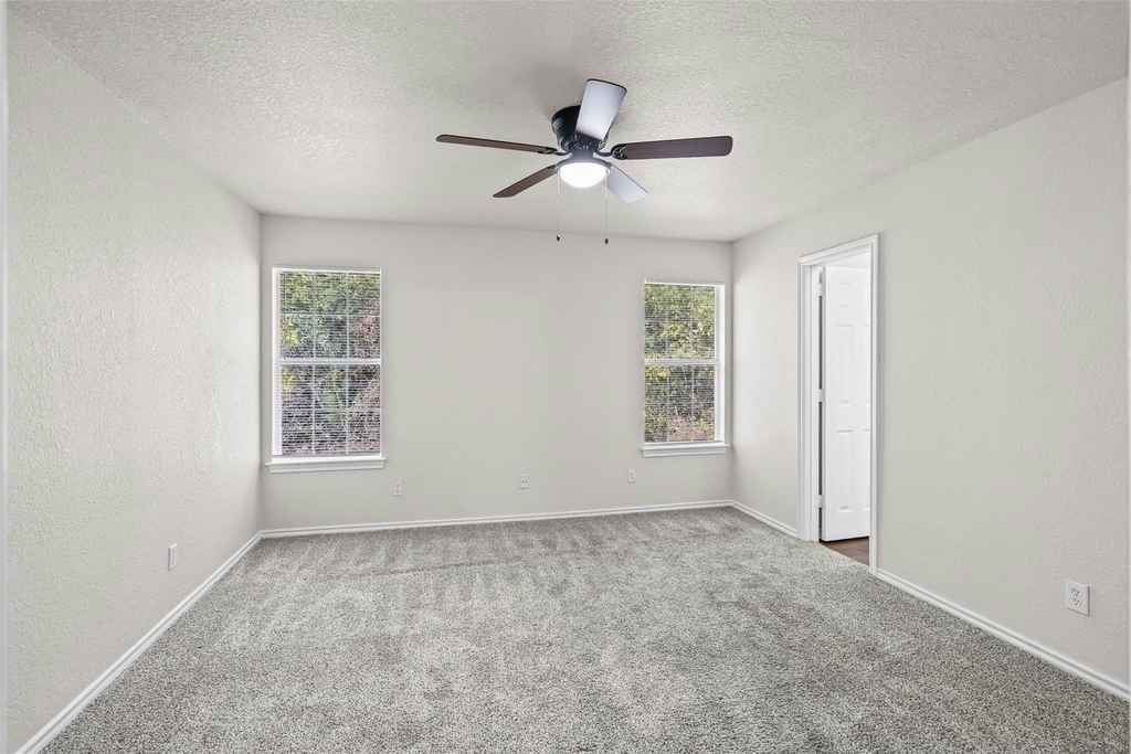 904 E 3rd B Street - Photo 13
