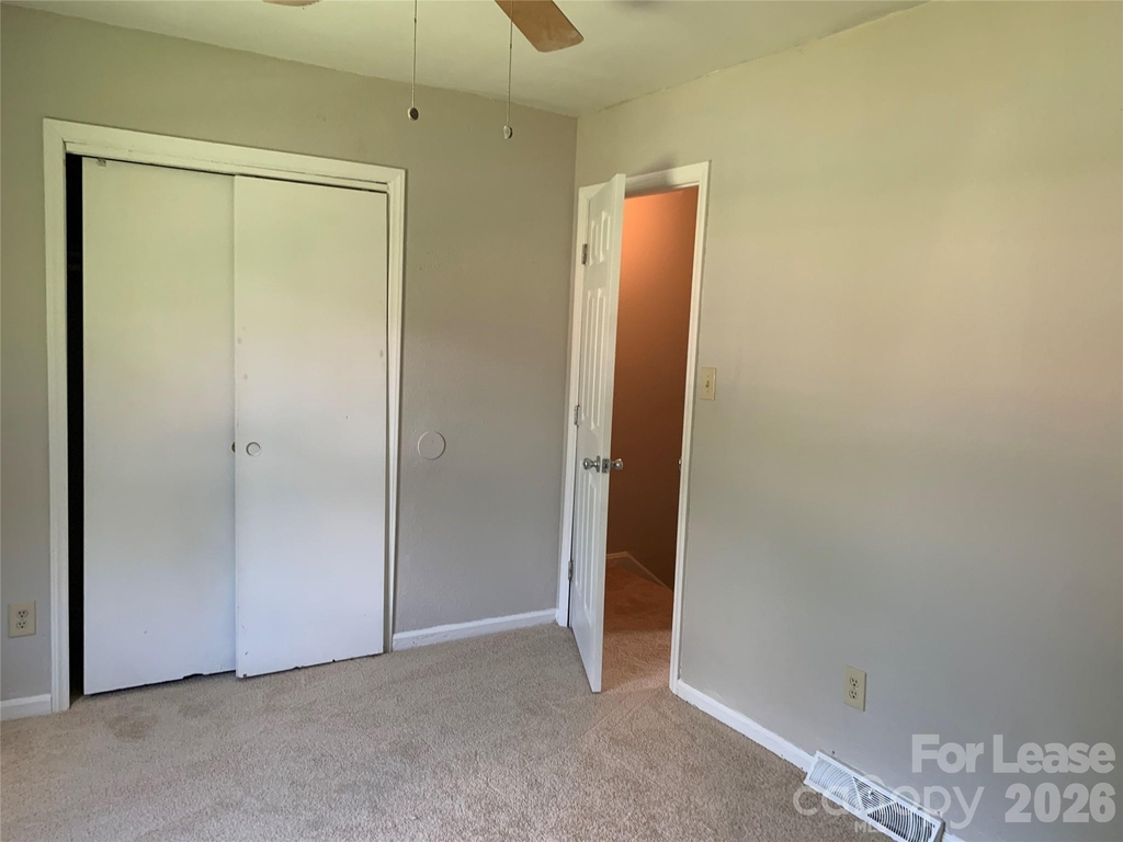 900 Junius Street - Photo 15