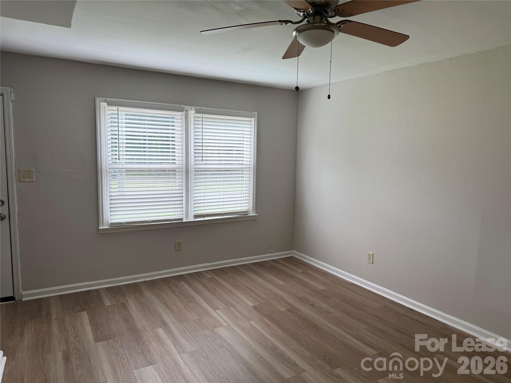900 Junius Street - Photo 4