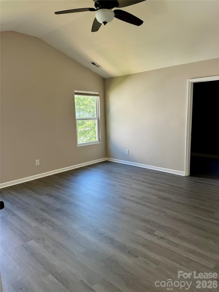 937 Joselynn Drive - Photo 5