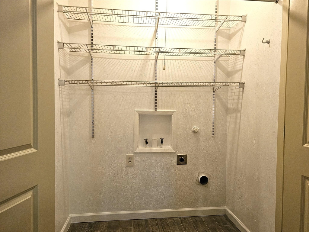 925 Whitehall Drive - Photo 22