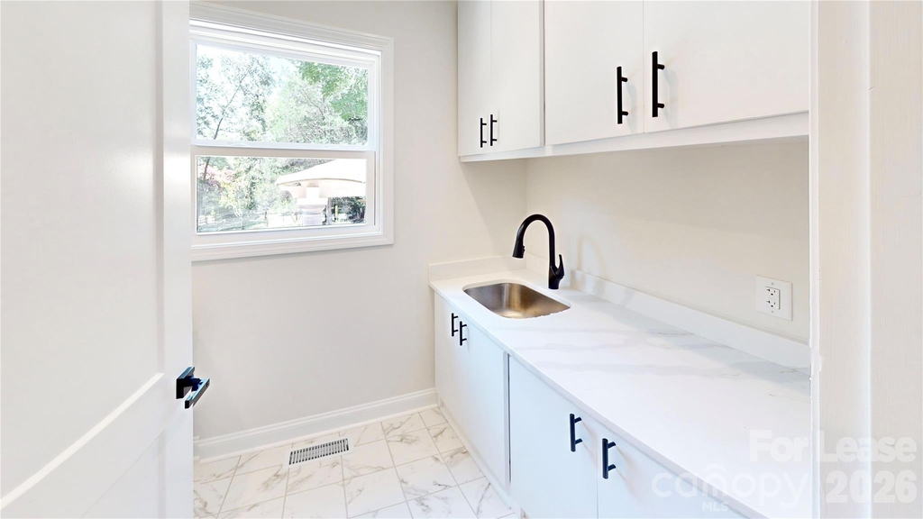 3600 Carmel Road - Photo 20