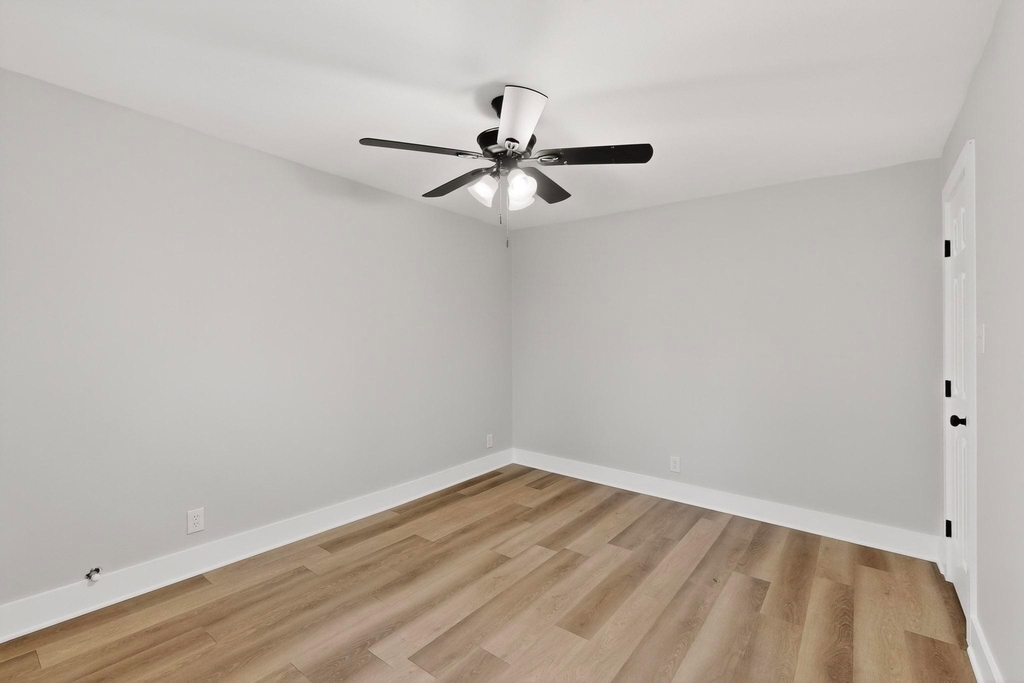 5313 Libbey Avenue - Photo 22