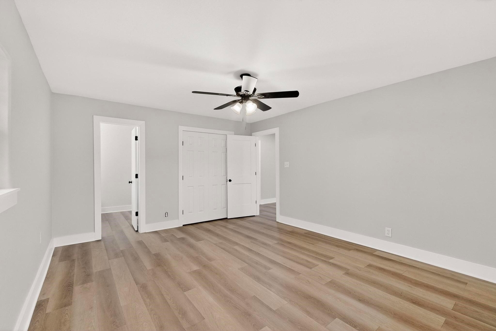 5313 Libbey Avenue - Photo 0