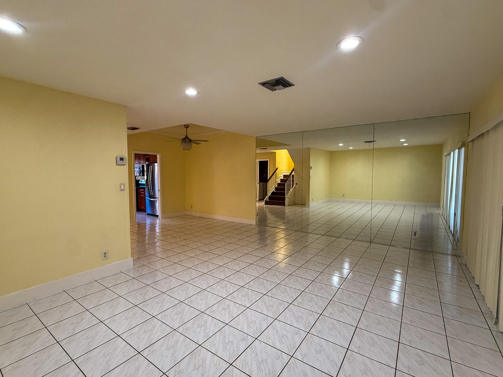 4567 Nw 90th Avenue - Photo 6