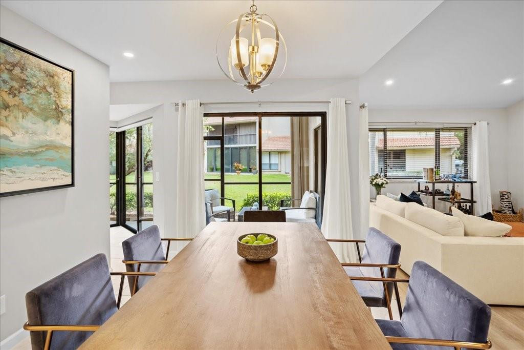 5670 Coach House Circle - Photo 3