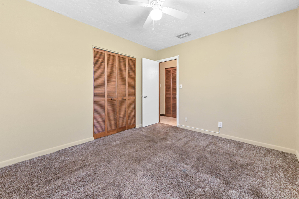 811 32nd Street - Photo 12