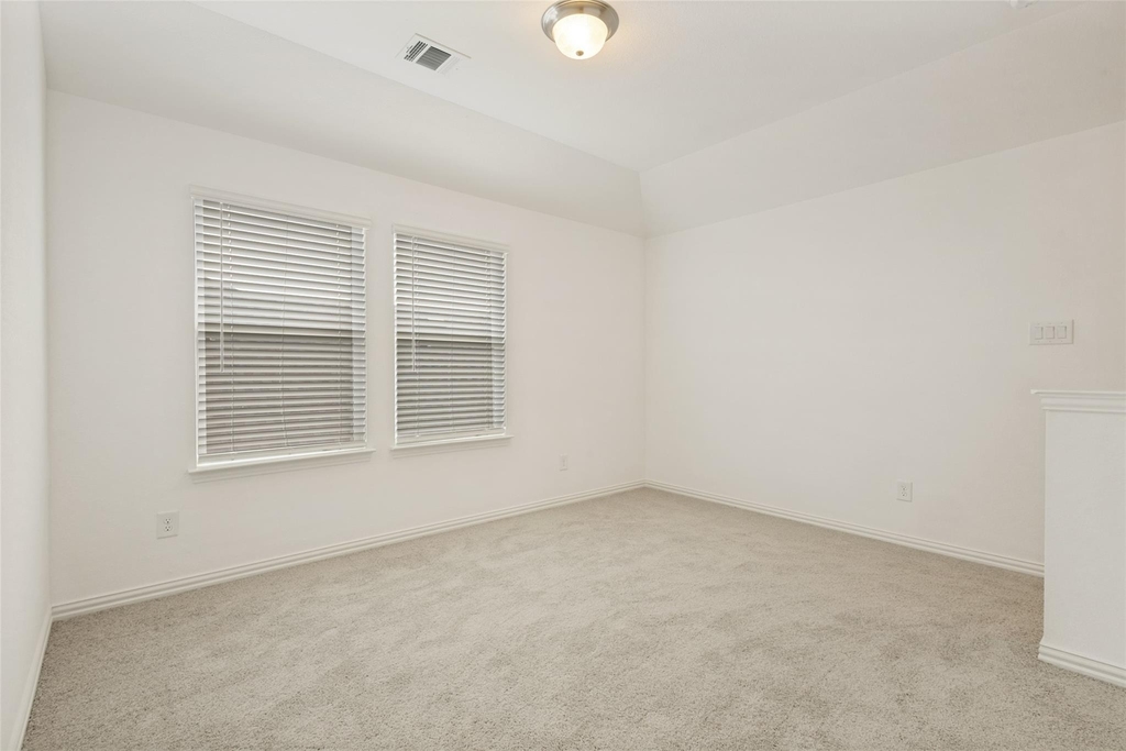 513 Waterhouse Lake Drive - Photo 19