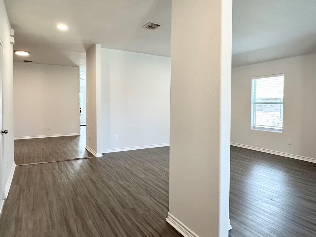 2805 Arabian Lane - Photo 1