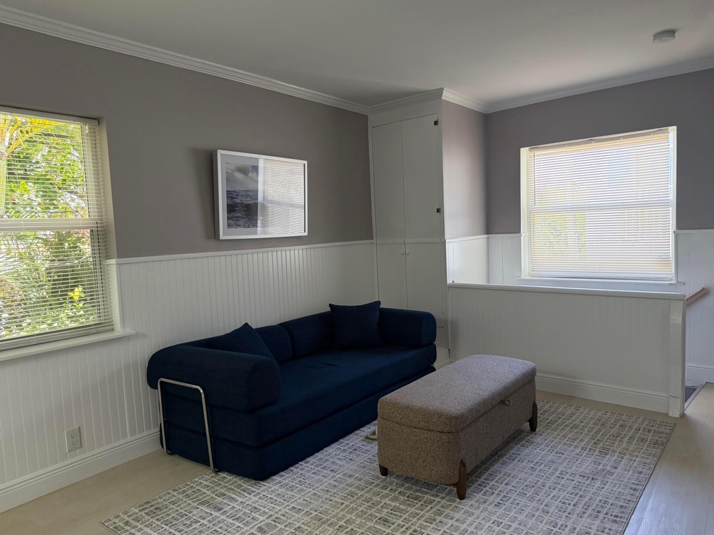 220 Washingtonia Avenue - Photo 9