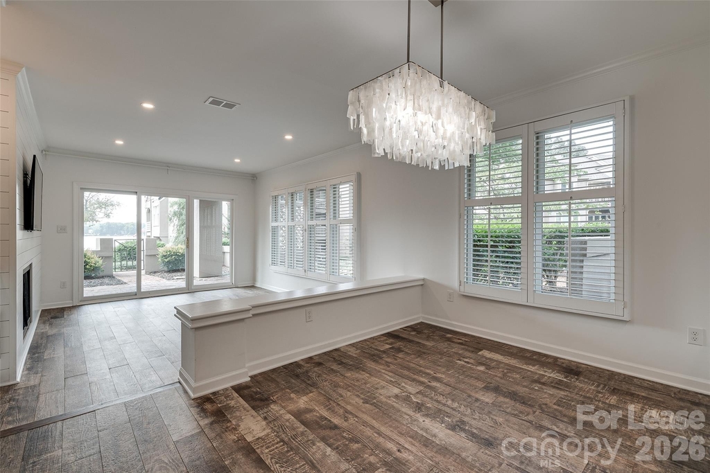 646 Portside Drive - Photo 18
