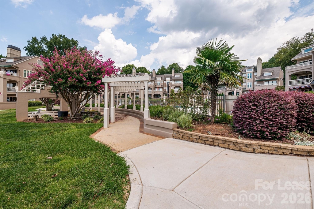 646 Portside Drive - Photo 40