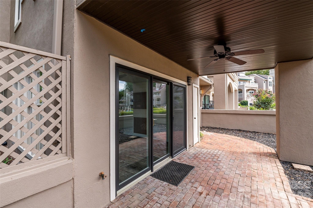 646 Portside Drive - Photo 35