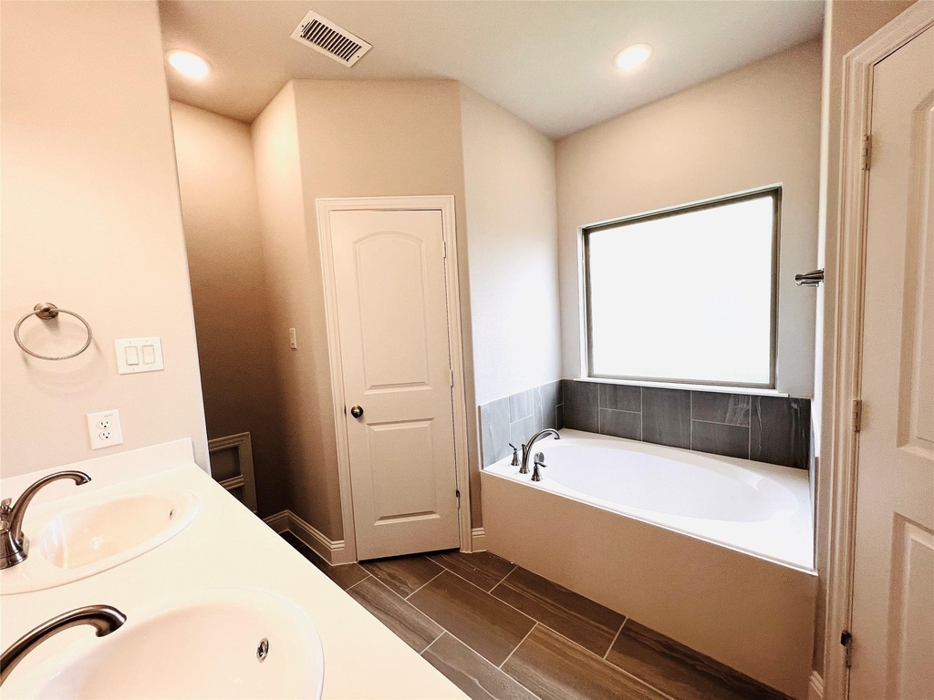 4003 Cottontail Drive - Photo 6