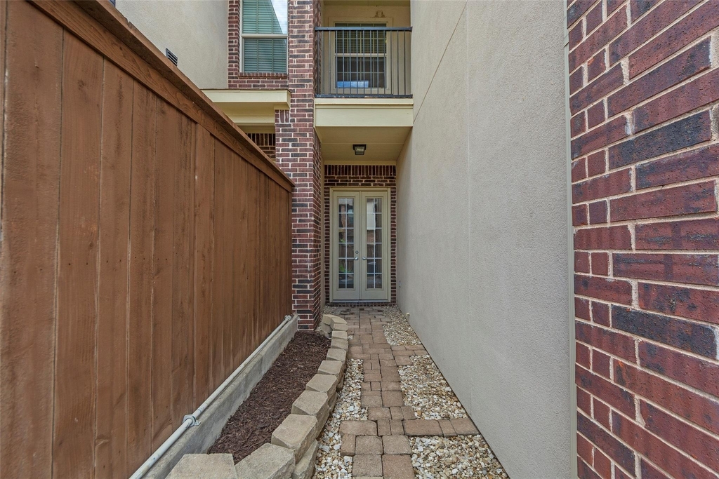 8607 Calvin Road - Photo 9