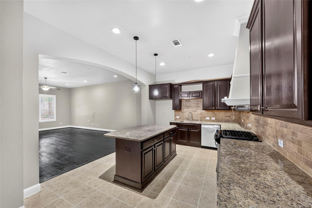 8607 Calvin Road - Photo 14