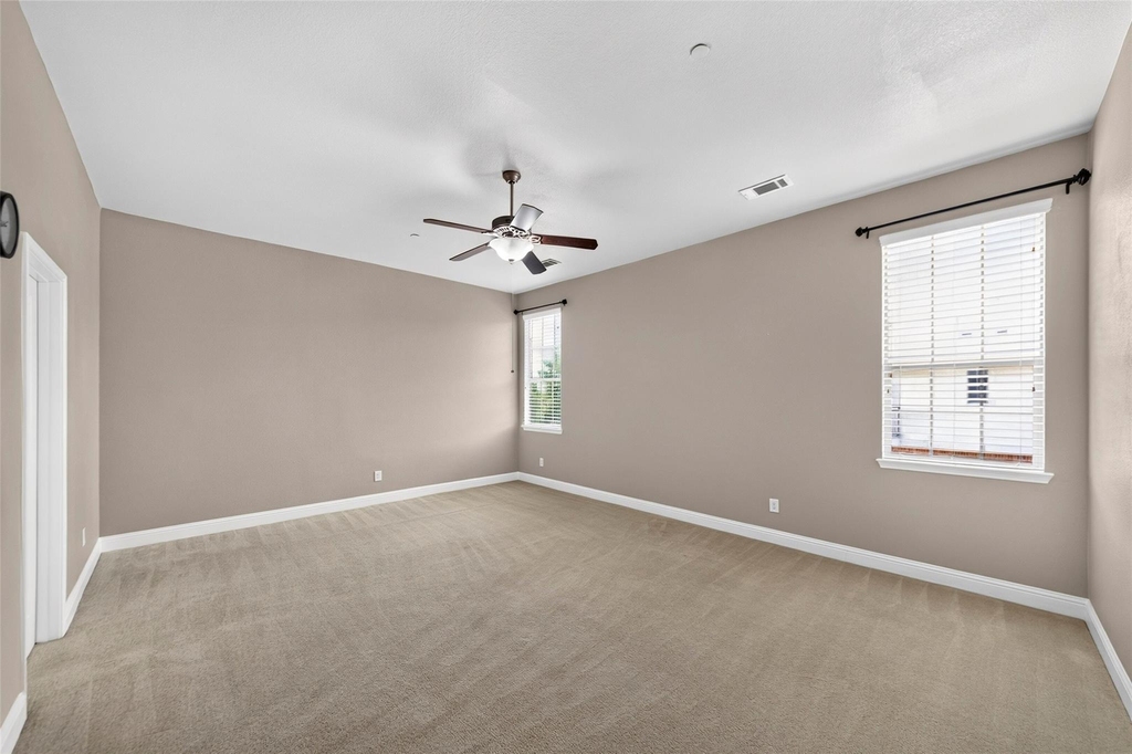 8607 Calvin Road - Photo 34