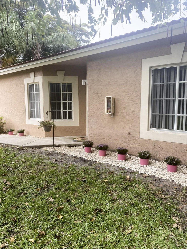 9888 Kamena Circle - Photo 1