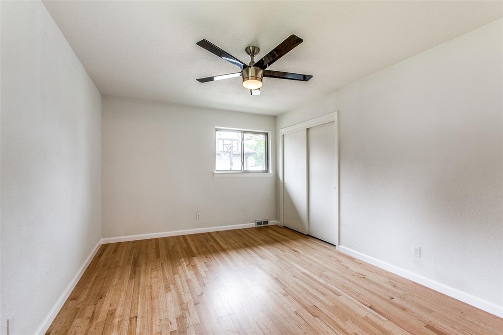 3517 Woodleigh Drive - Photo 19
