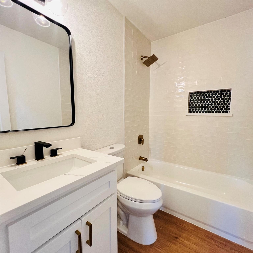327 E Center Street - Photo 16
