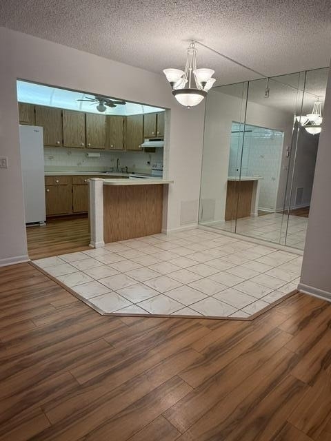 445 Pine Glen Lane - Photo 2