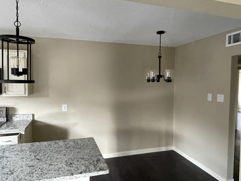 2008 Loma Verde Drive - Photo 2