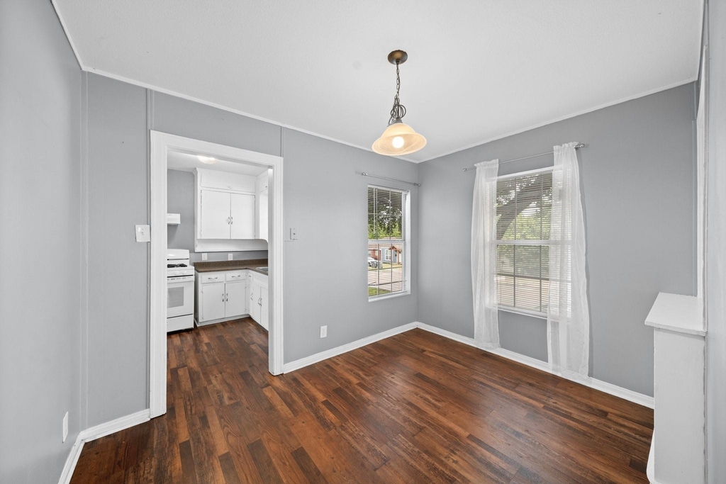 3324 W Clarendon Drive - Photo 10