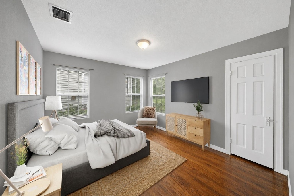 3324 W Clarendon Drive - Photo 5