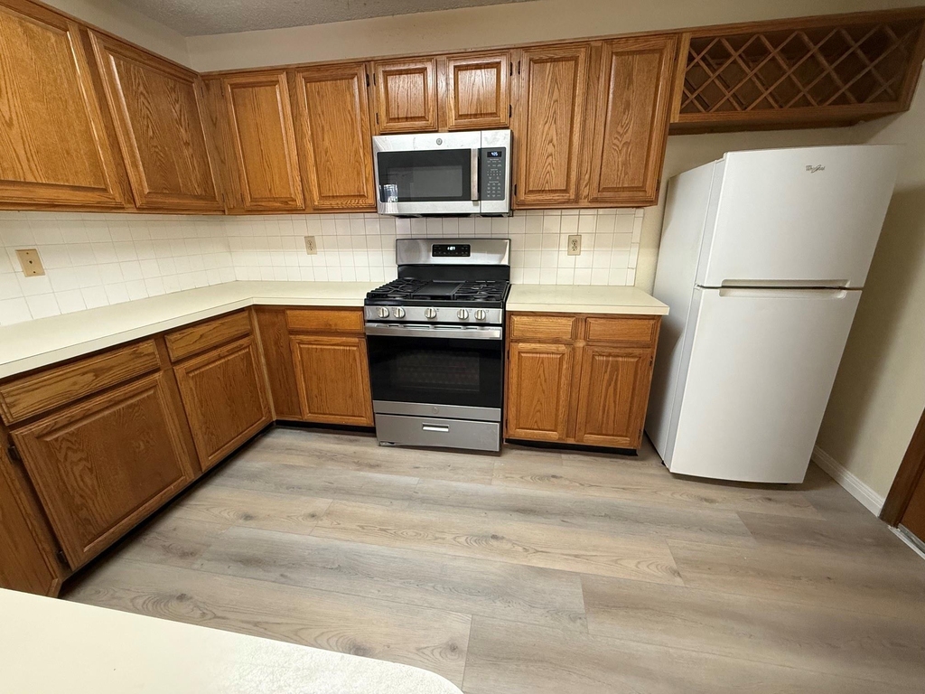 6804 Moccasin Drive - Photo 5