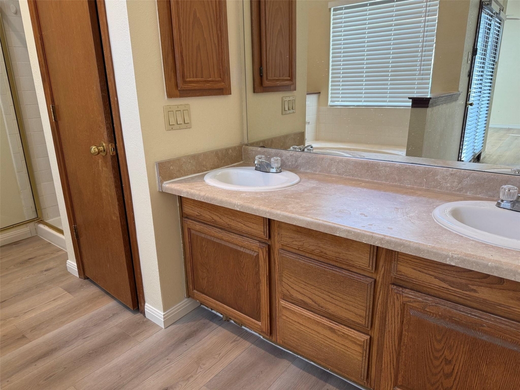 6804 Moccasin Drive - Photo 12