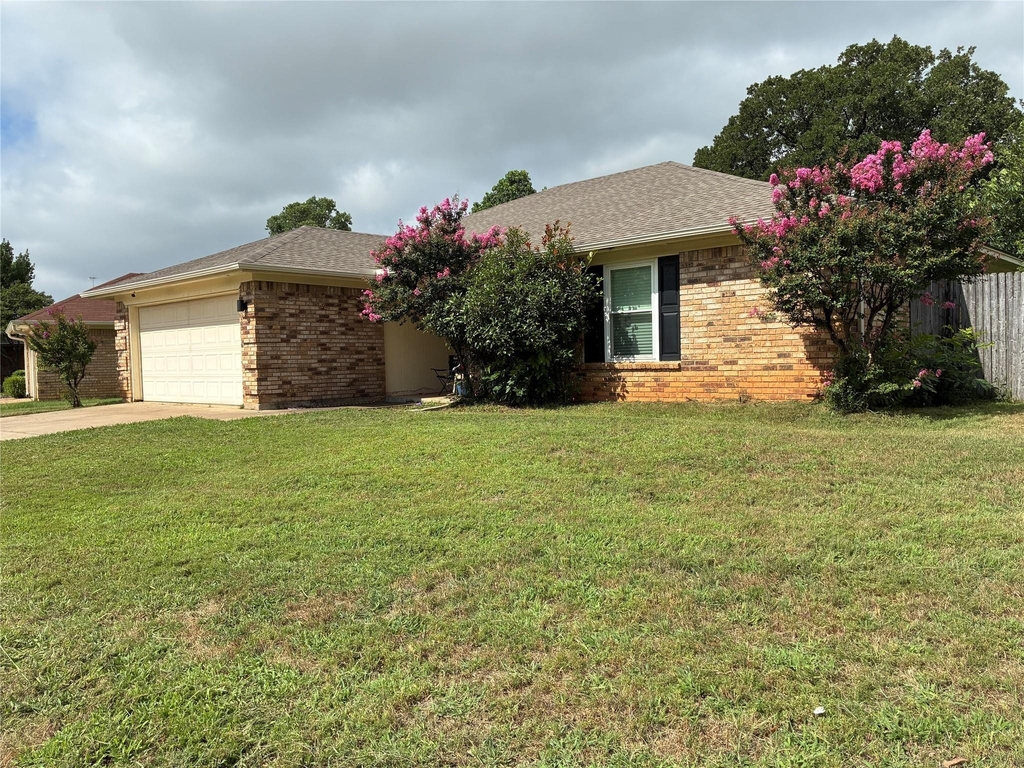 5100 Eagle Nest Drive - Photo 0