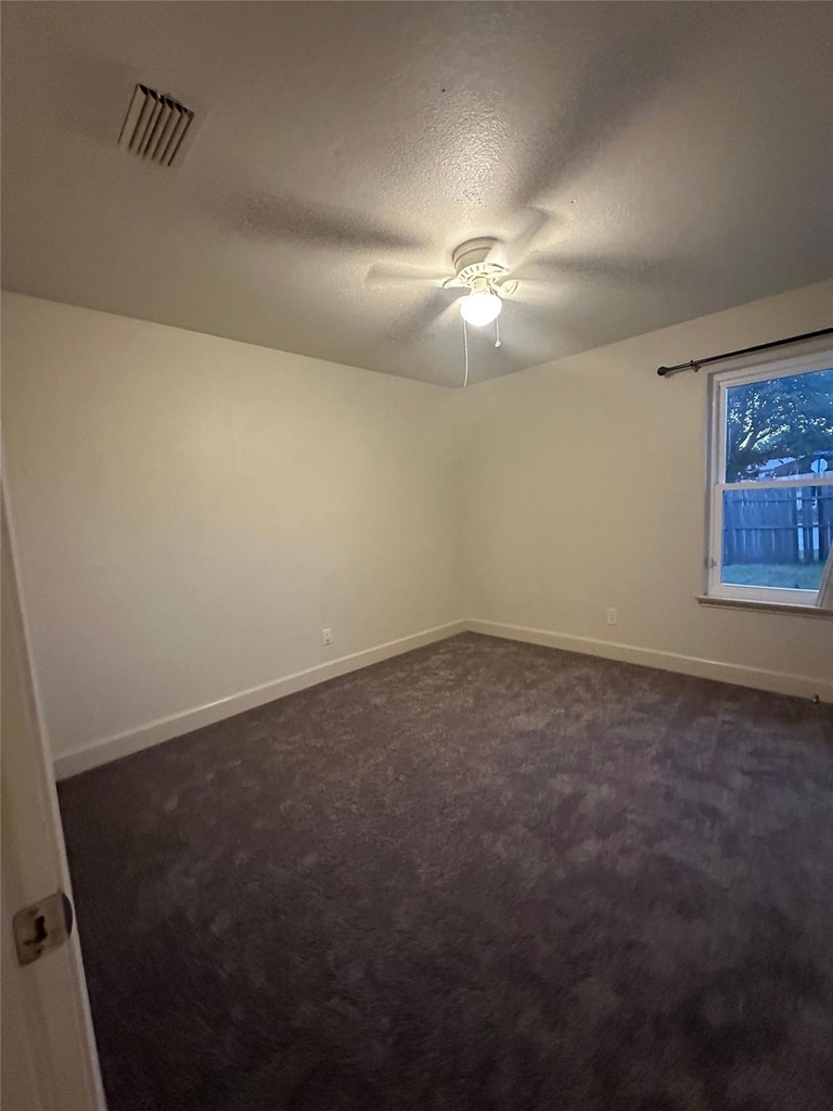 5100 Eagle Nest Drive - Photo 2