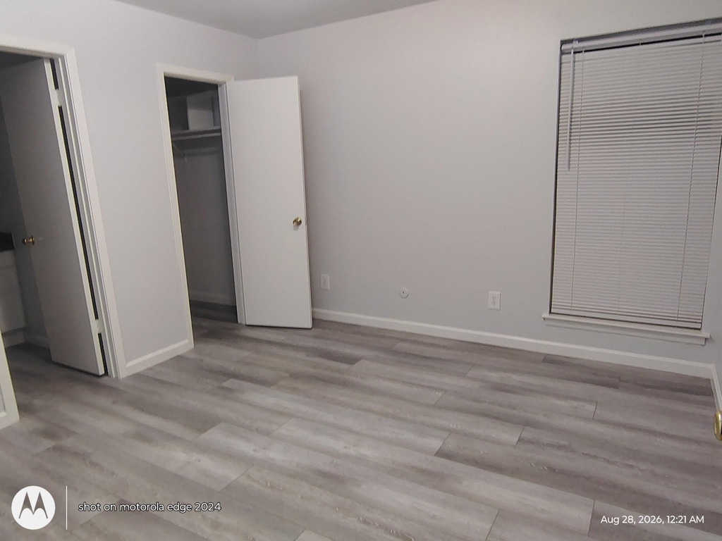 12816 Midway Road - Photo 3