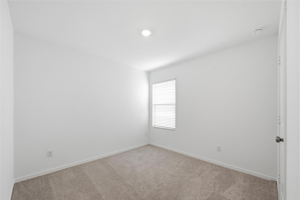 6509 Glade Street - Photo 7
